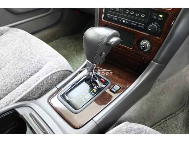 Toyota Mark II 2000 thumbnail 9