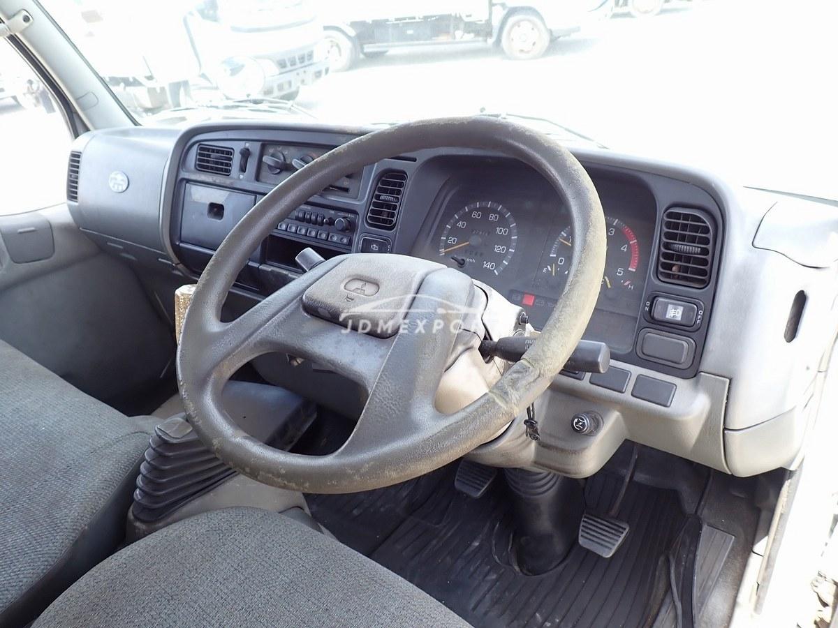 Mitsubishi Fuso Canter 1995 thumbnail 15