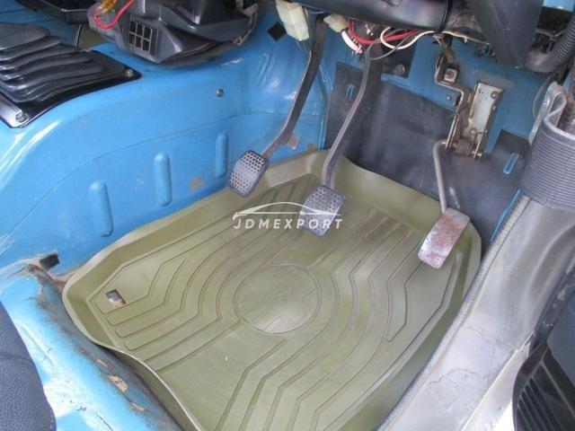 Suzuki Jimny 1991 thumbnail 11