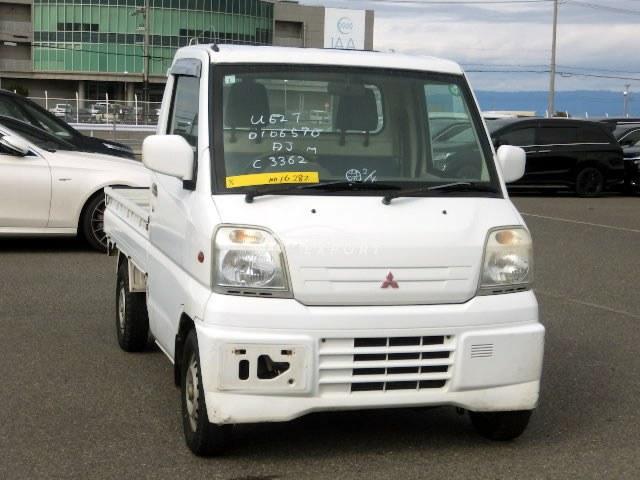 1999 Mitsubishi Minicab Truck 4WD GD-U62T
