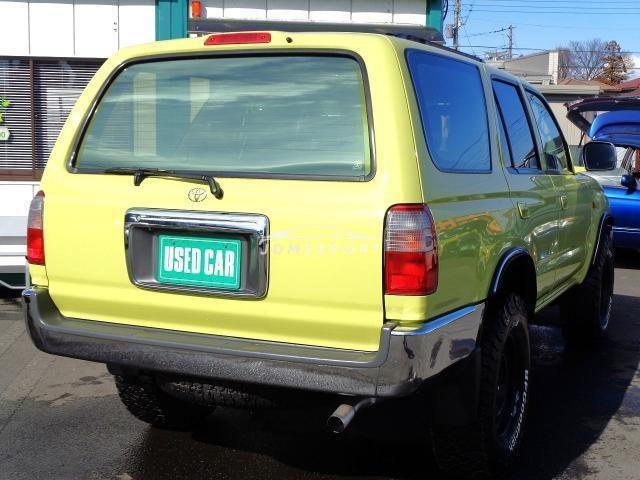 Toyota Hilux Surf 1999 thumbnail 3