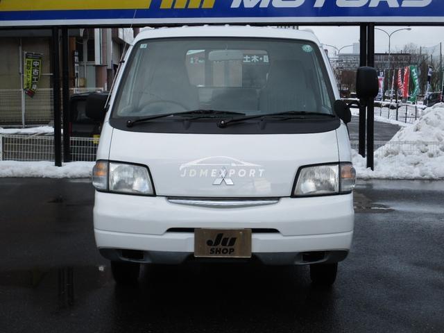 Mitsubishi Delica Truck 2001 thumbnail 4