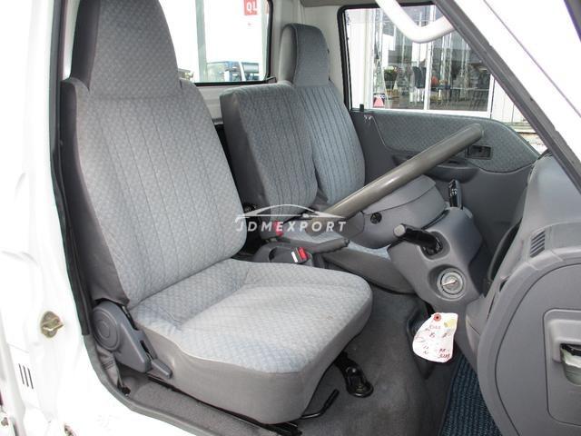 Mitsubishi Delica Truck 2001 thumbnail 18