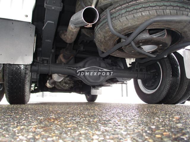 Mitsubishi Delica Truck 2001 thumbnail 35
