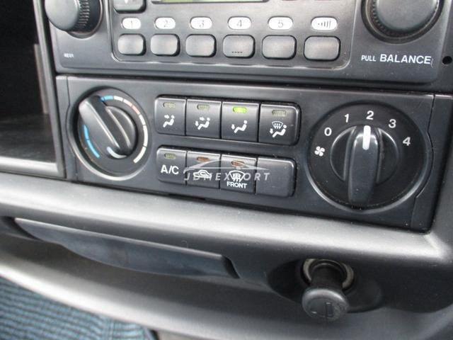 Mitsubishi Delica Truck 2001 thumbnail 24