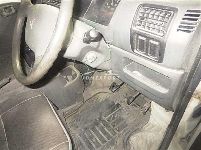 Mitsubishi Minicab Truck 2001 thumbnail 8