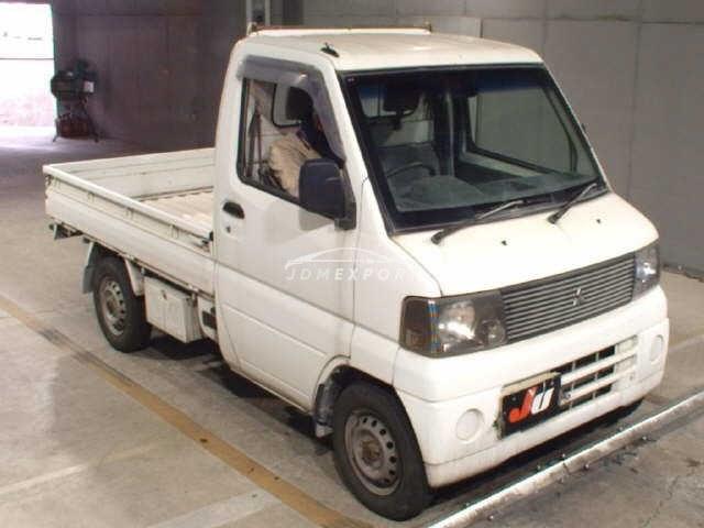 Mitsubishi Minicab Truck 2001