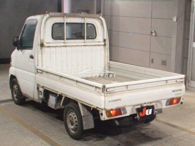 Mitsubishi Minicab Truck 2001 thumbnail 2