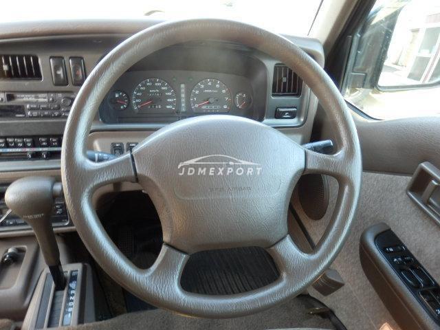 Nissan Caravan Coach 1996 thumbnail 20