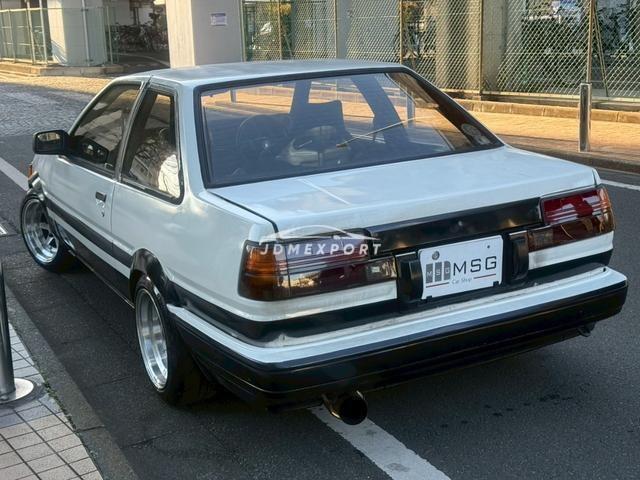 Toyota Corolla Levin 1985 thumbnail 4
