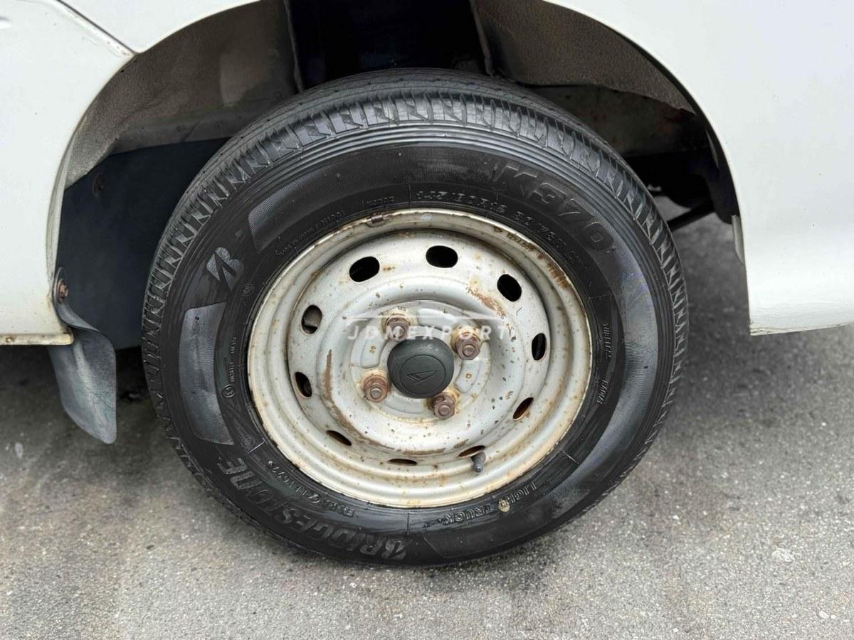 Daihatsu Hijet Truck 2001 thumbnail 23