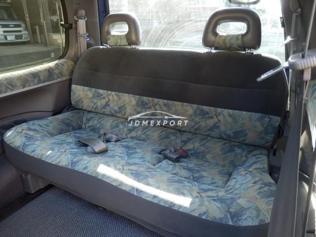 Nissan Serena 1997 thumbnail 4