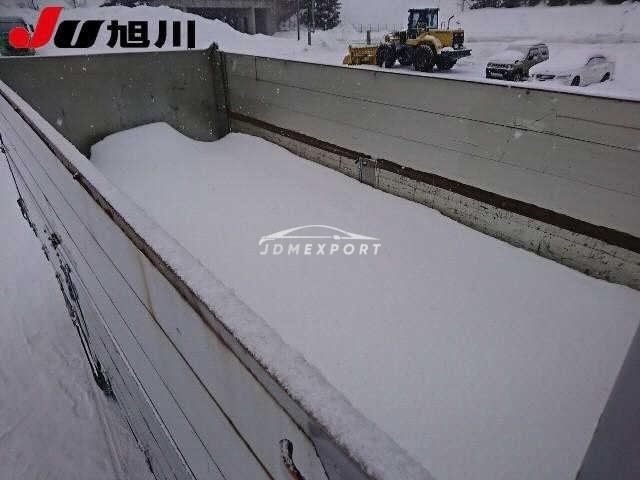 Isuzu Forward 1992 thumbnail 10