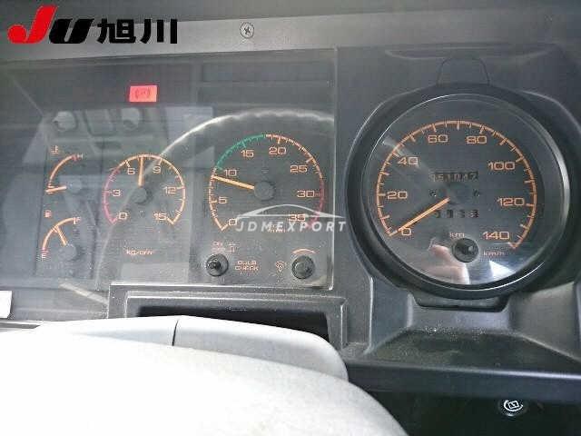 Isuzu Forward 1992 thumbnail 5
