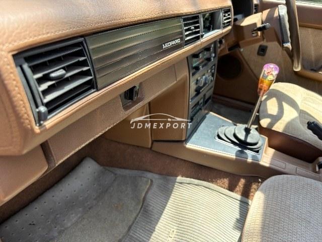 Nissan Leopard 1984 thumbnail 4