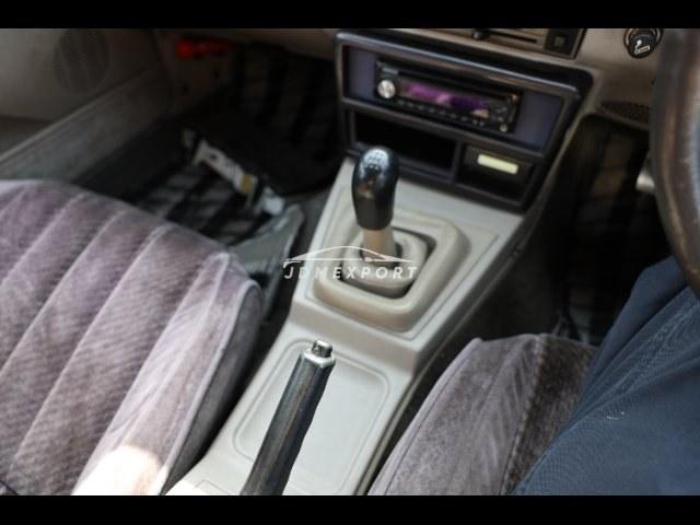 Nissan Silvia 1983 thumbnail 30