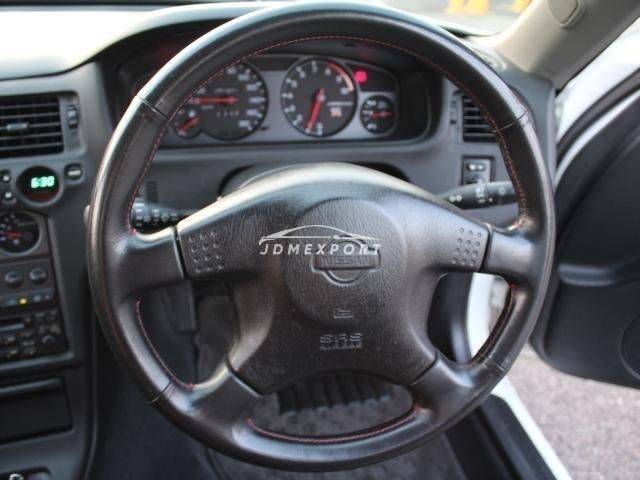 Nissan Skyline GT-R 1998 thumbnail 5