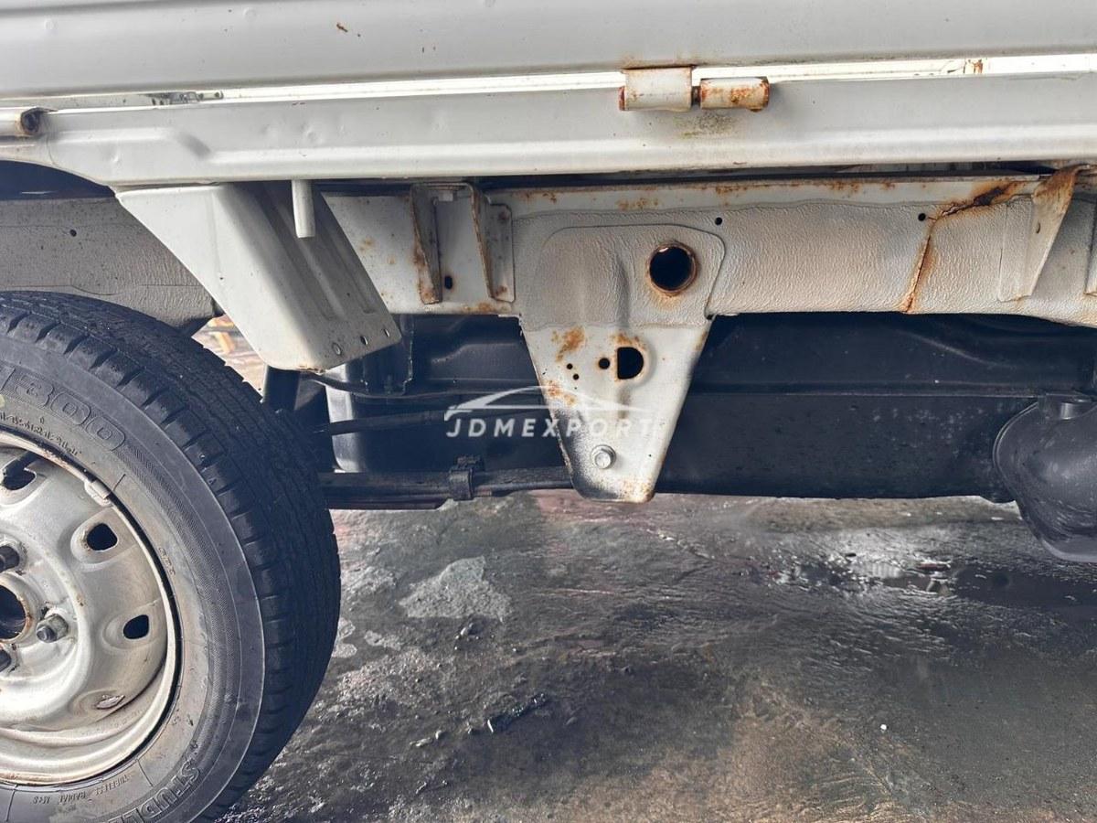 Suzuki Carry Truck 2001 thumbnail 8