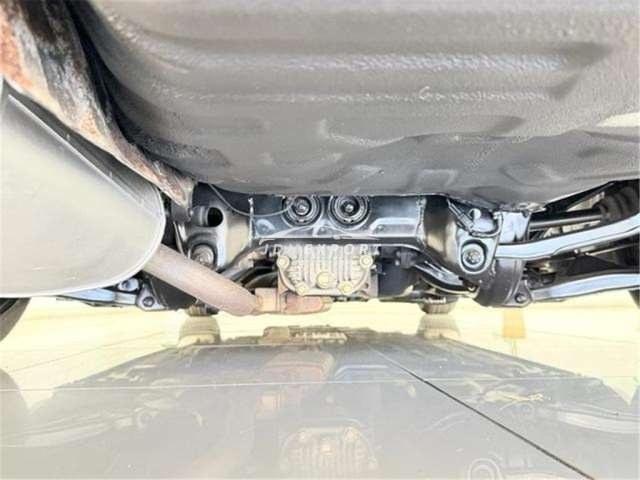Nissan Laurel 1997 thumbnail 32