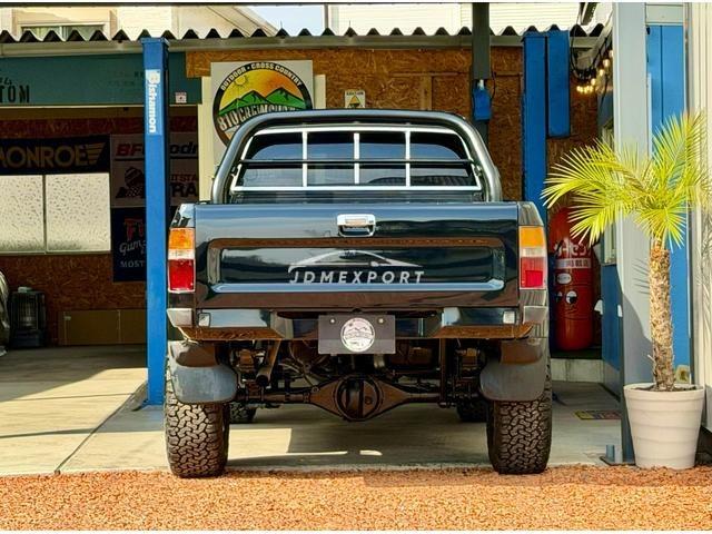 Toyota Hilux Pick Up 1996 thumbnail 3