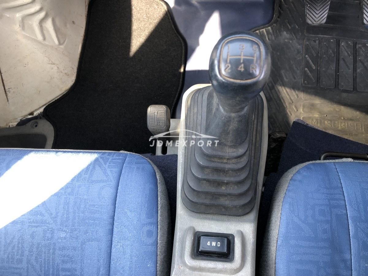 Mitsubishi Minicab Van 1998 thumbnail 22