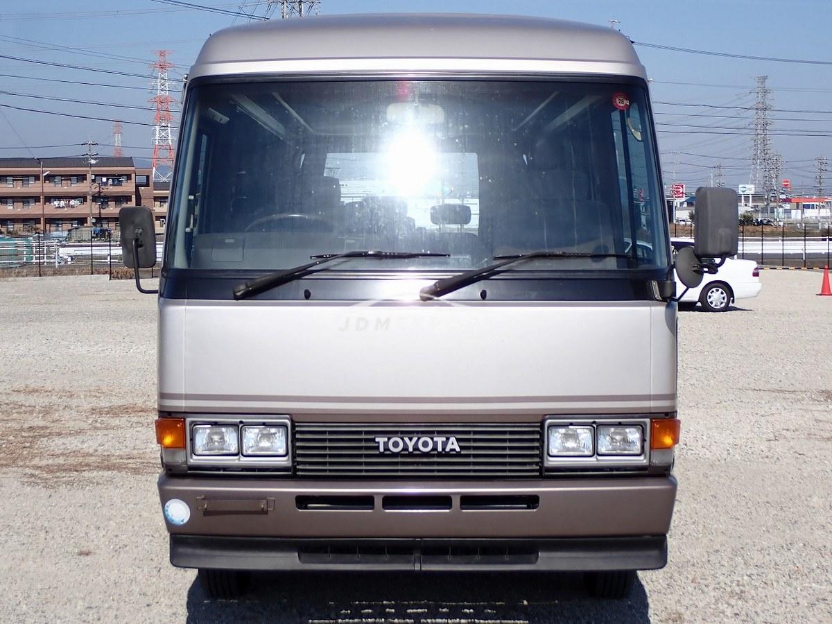 Toyota Coaster 1989 thumbnail 8