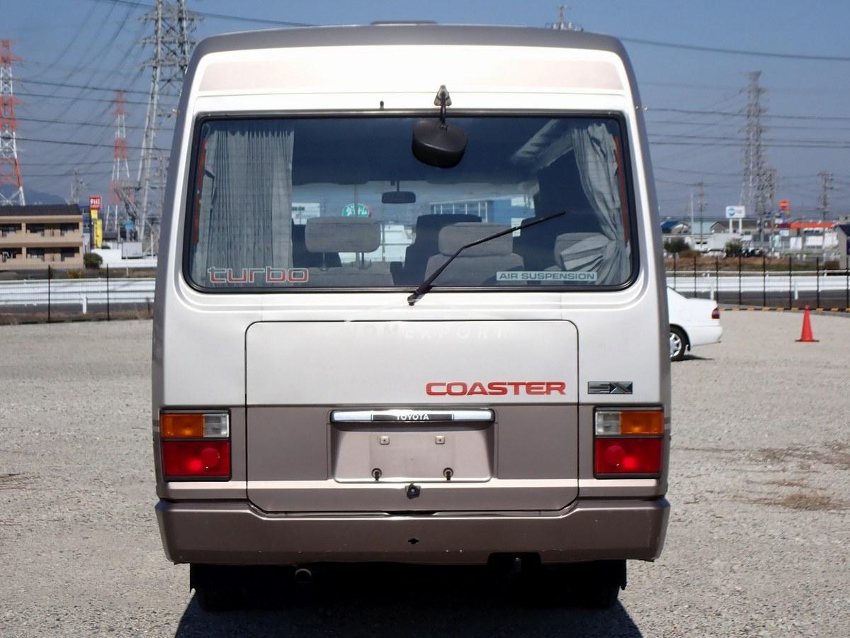 Toyota Coaster 1989 thumbnail 4