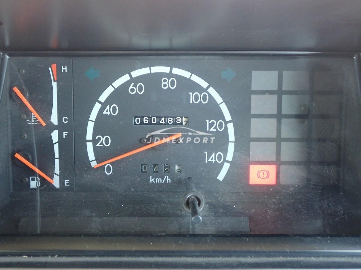 Toyota Coaster 1989 thumbnail 34