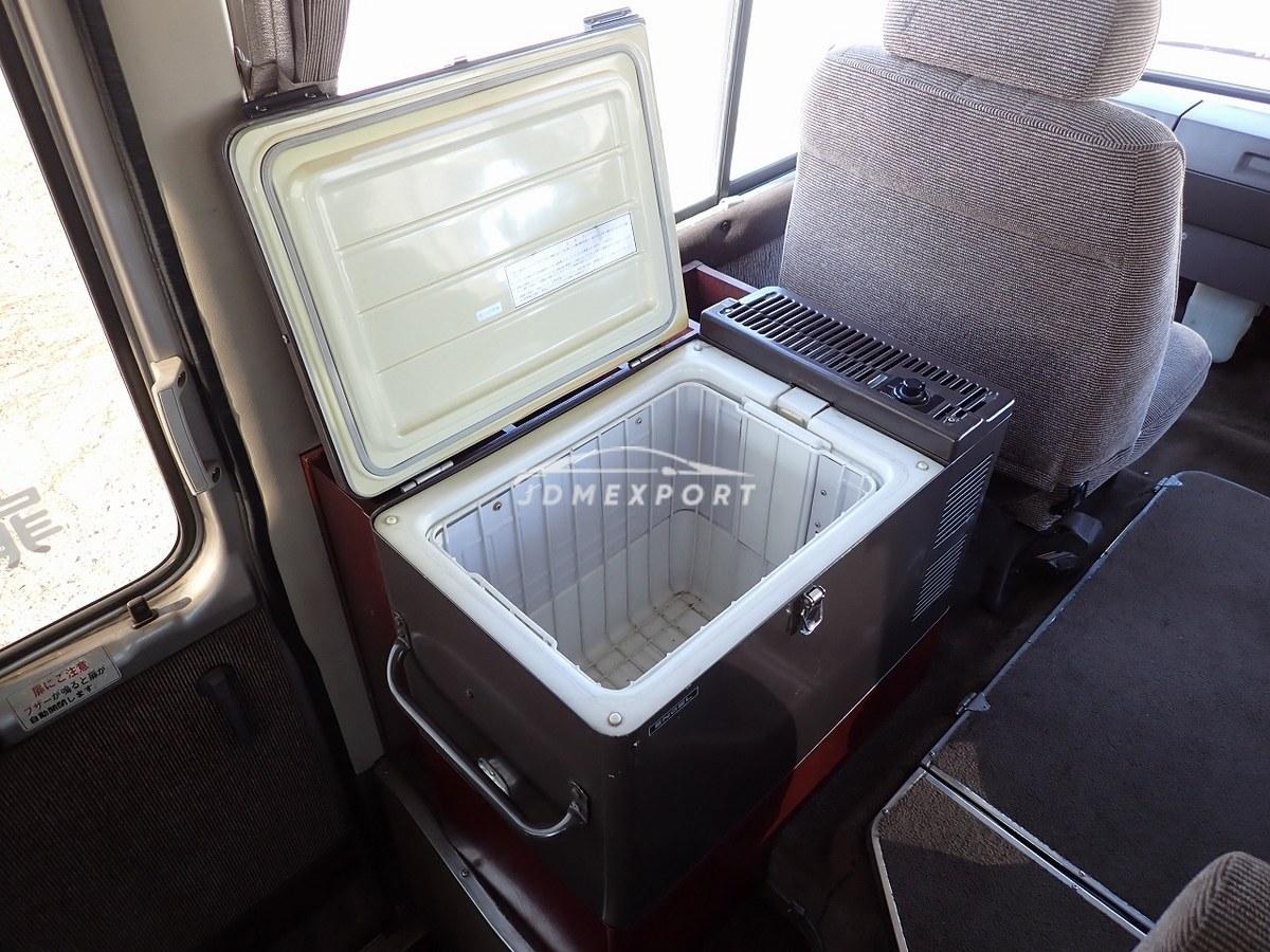 Toyota Coaster 1989 thumbnail 47