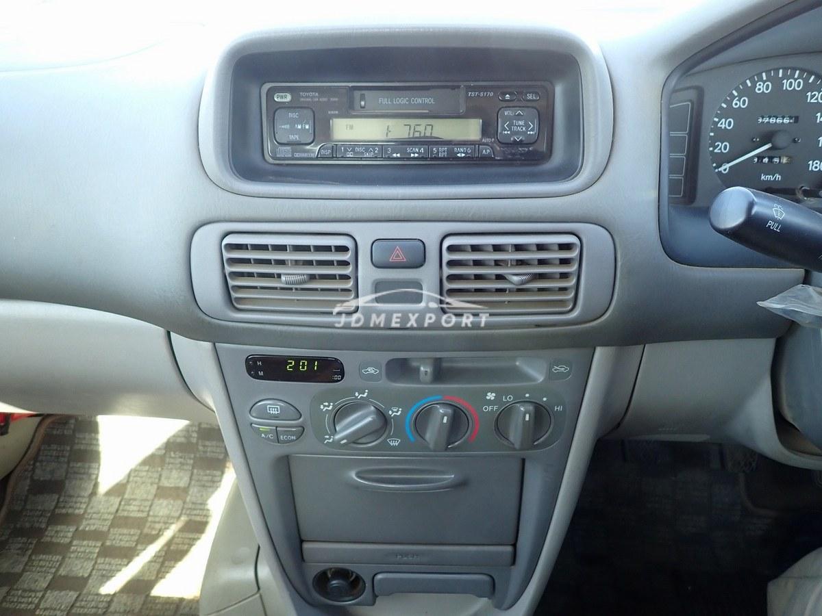 Toyota Corolla 1999 thumbnail 32