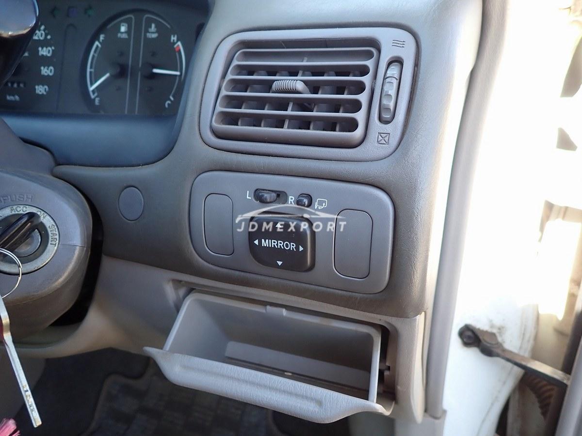 Toyota Corolla 1999 thumbnail 31