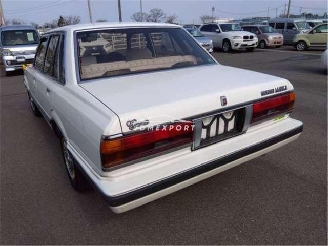 Toyota Mark II 1983 thumbnail 2