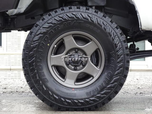 Toyota Land Cruiser 80 1996 thumbnail 12