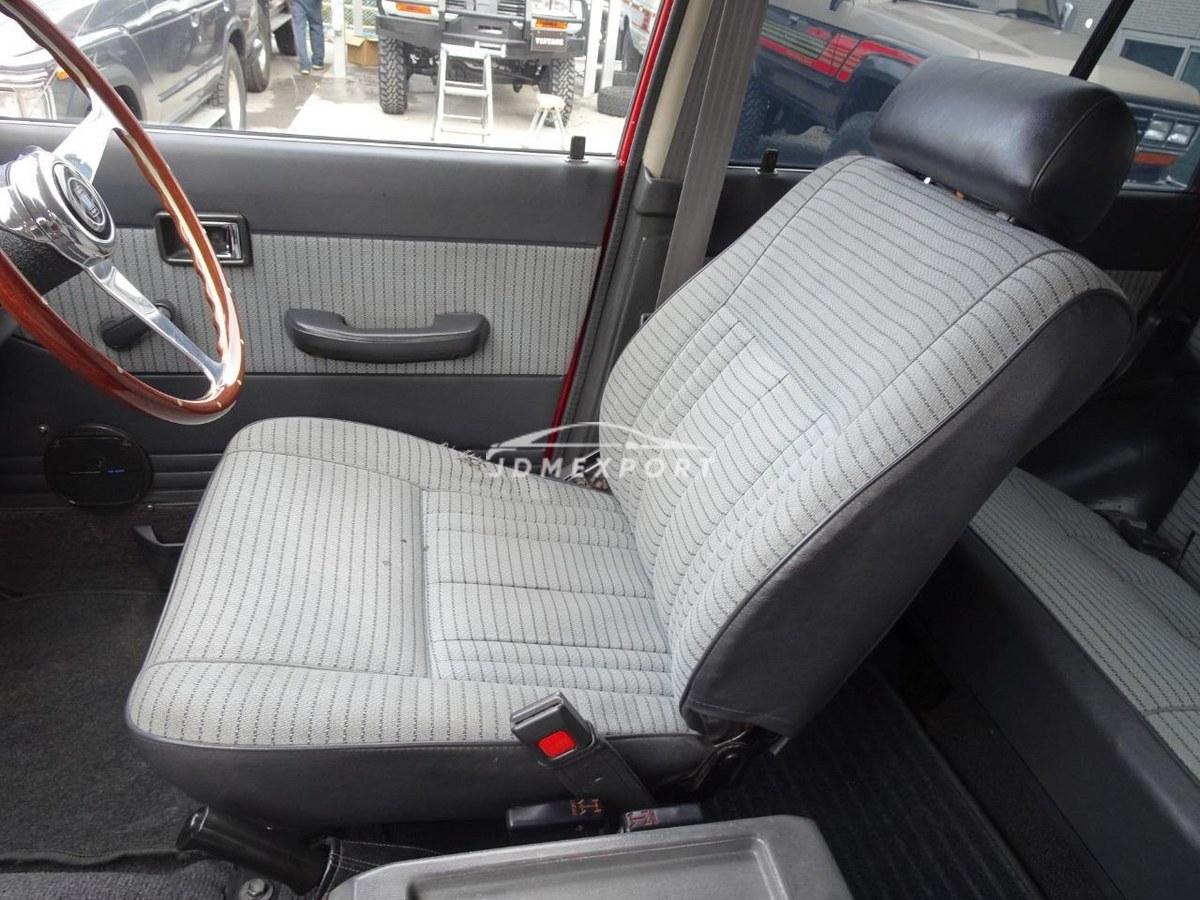 Toyota Land Cruiser 60 1987 thumbnail 41