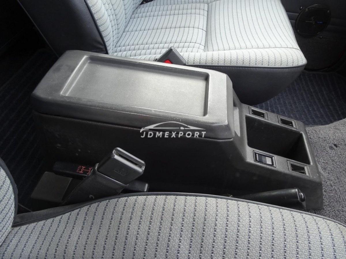 Toyota Land Cruiser 60 1987 thumbnail 56