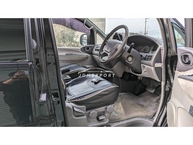 Mitsubishi Delica Spacegear 1997 thumbnail 3