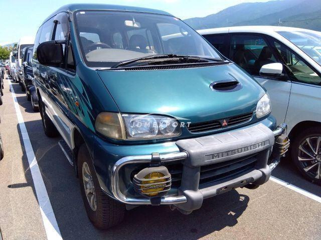Mitsubishi Delica Spacegear 1996 thumbnail 4