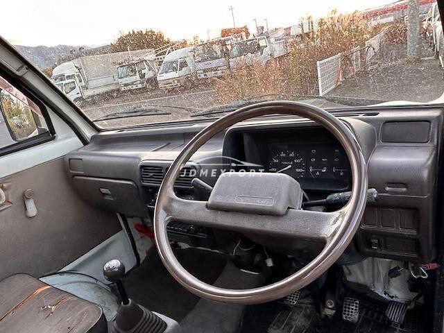 Daihatsu Hijet Truck 1991 thumbnail 3