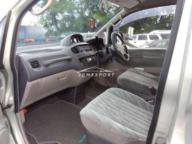 Mitsubishi Delica Spacegear 1996 thumbnail 3