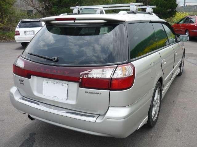 Subaru Legacy Touring Wagon 2000 thumbnail 2