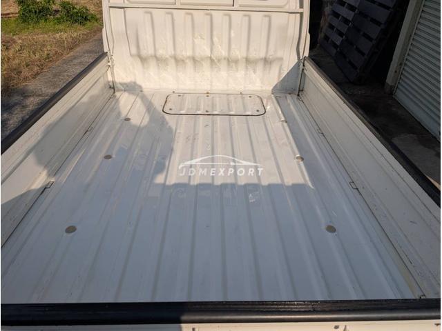 Daihatsu Hijet Truck 2002 thumbnail 5