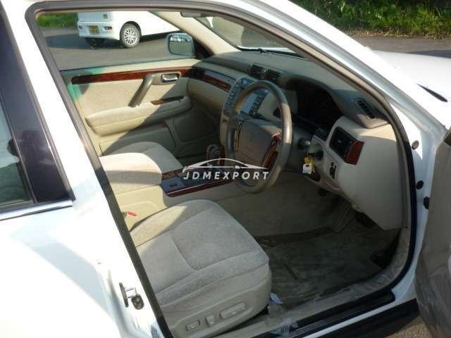 Toyota Crown 2000 thumbnail 6