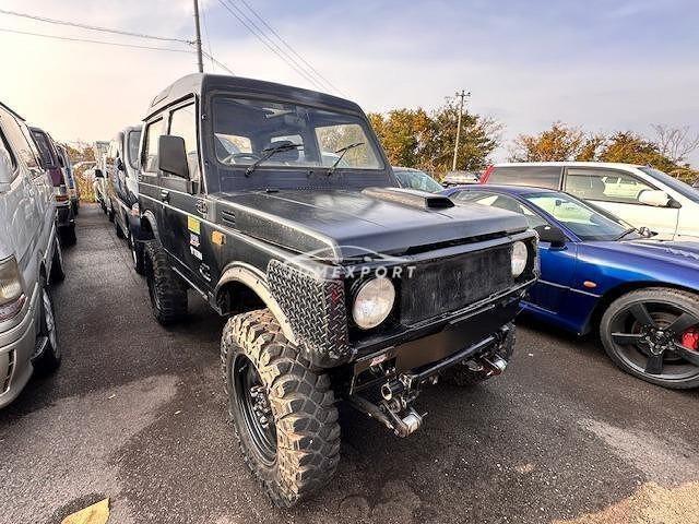 Suzuki Jimny 1990 thumbnail 4