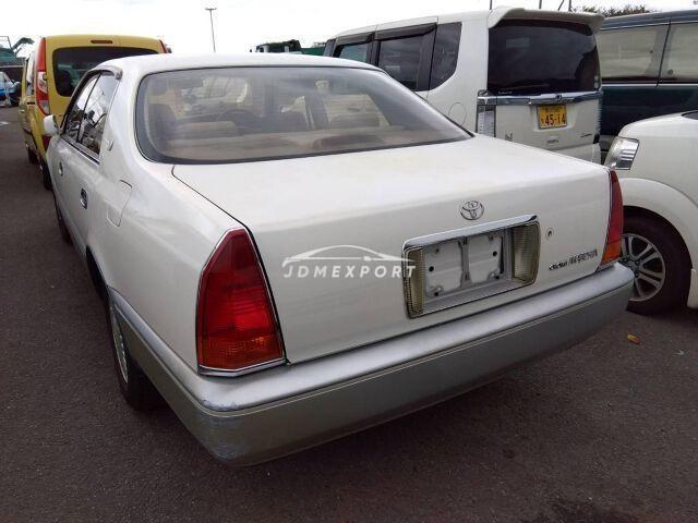 Toyota Crown Majesta 1996 thumbnail 2