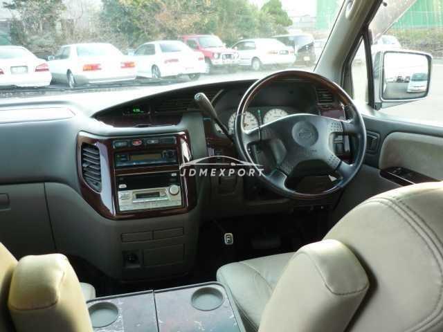Nissan Elgrand 1999 thumbnail 3