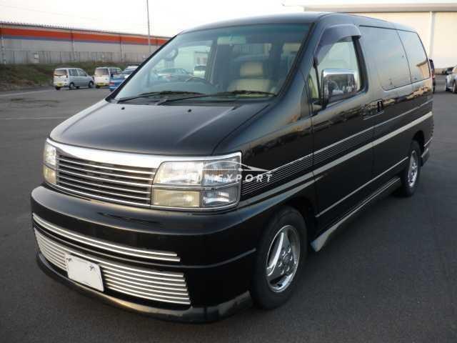 Nissan Elgrand 1999