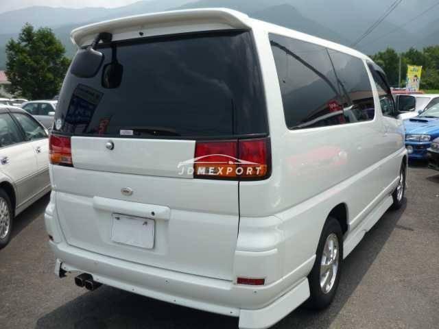 Nissan Elgrand 2001 thumbnail 2