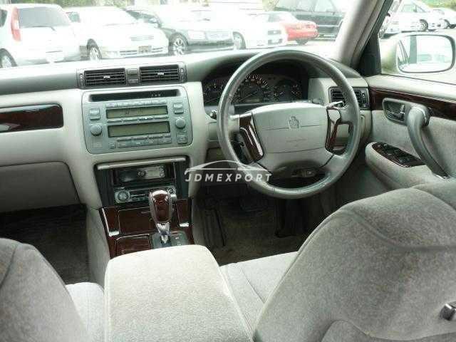 Toyota Crown 2000 thumbnail 3