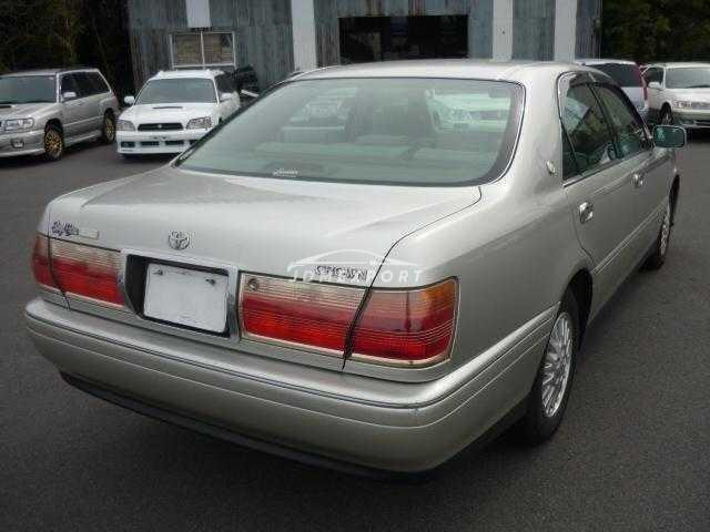 Toyota Crown 2000 thumbnail 2