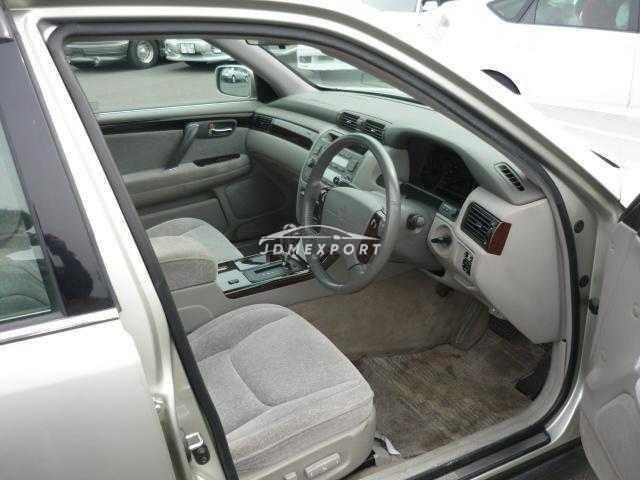 Toyota Crown 2000 thumbnail 6